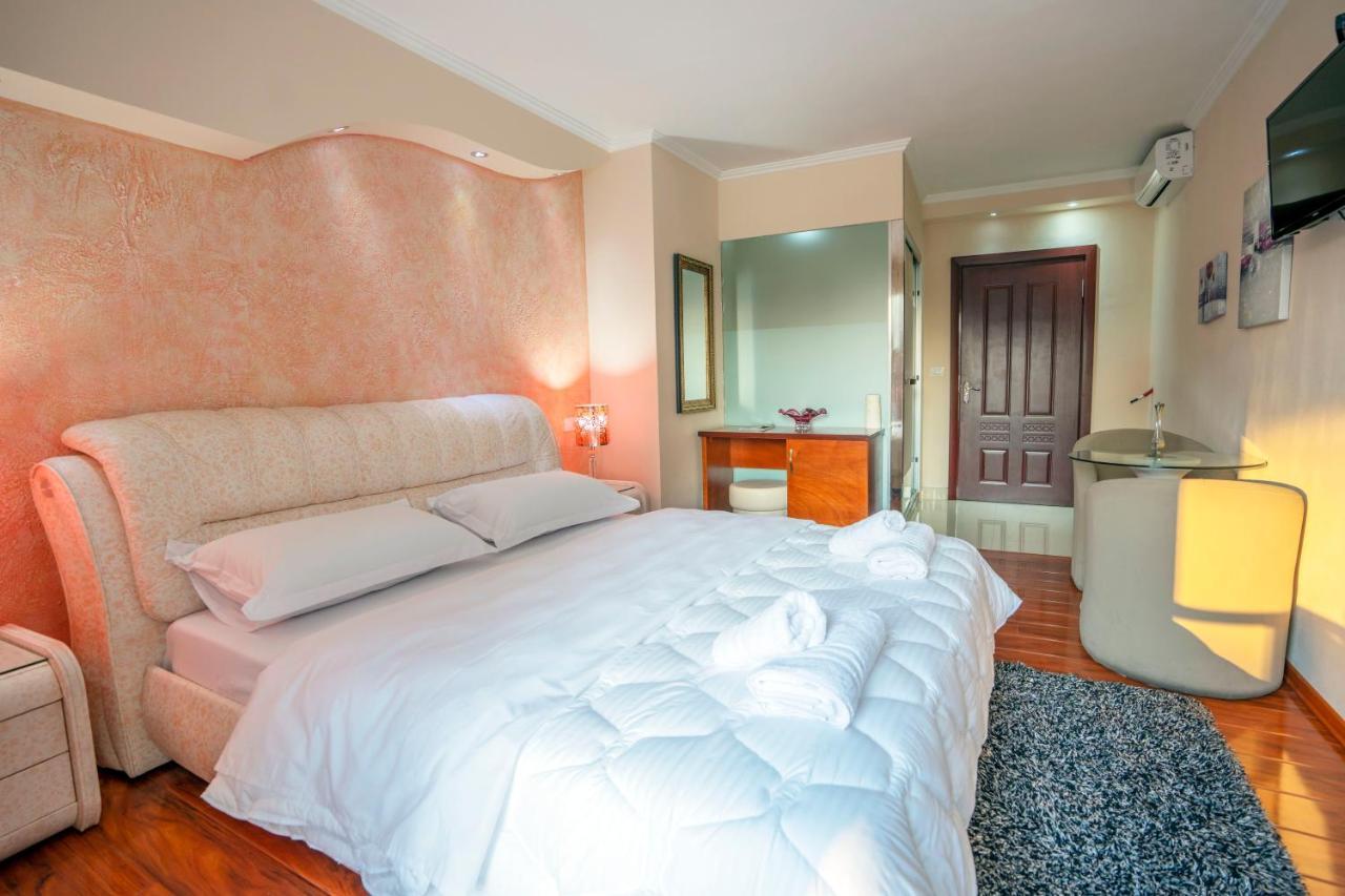 Zobo Hotel ชโคเดอร์ ภายนอก รูปภาพ
