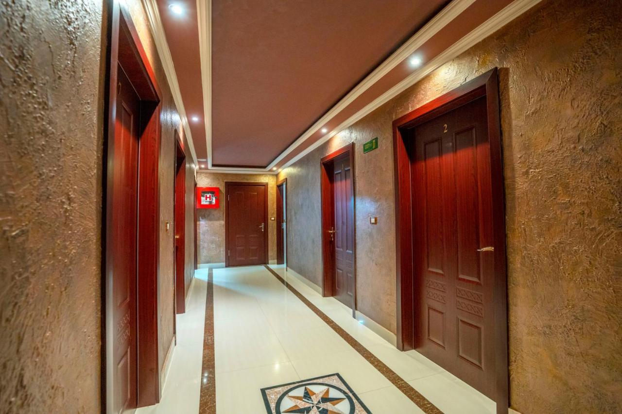Zobo Hotel ชโคเดอร์ ภายนอก รูปภาพ