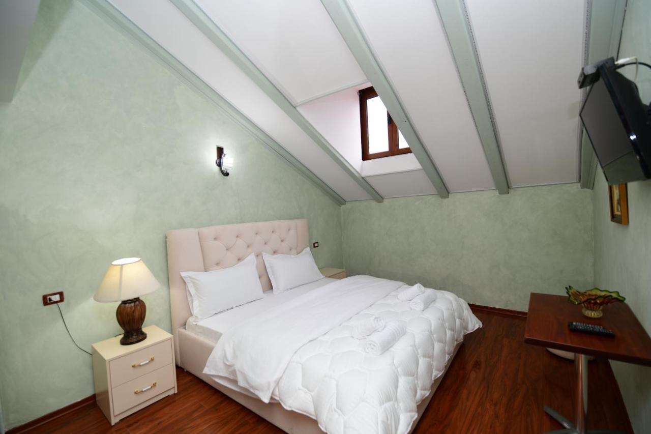 Zobo Hotel ชโคเดอร์ ภายนอก รูปภาพ