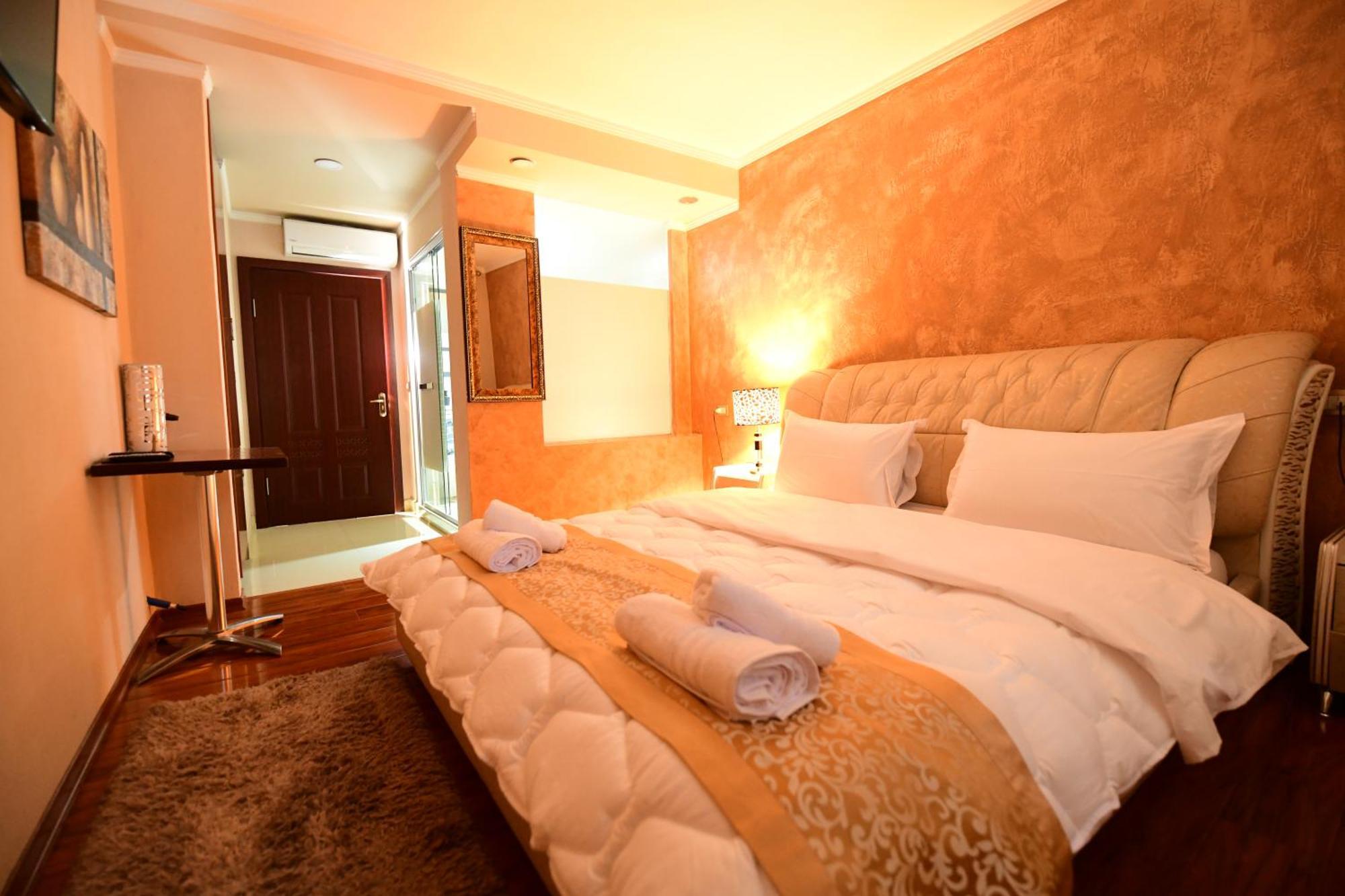 Zobo Hotel ชโคเดอร์ ภายนอก รูปภาพ